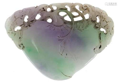 Chinese carved jade stone, 10cm wide