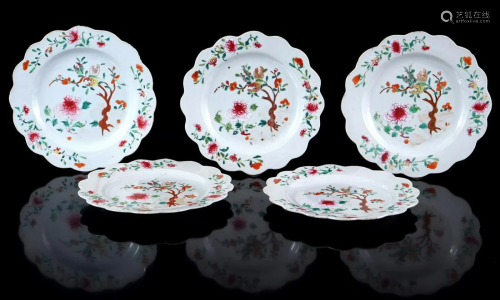 5 porcelain Famille Rose dishes
