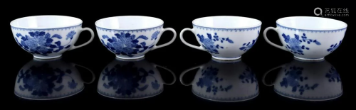 4 porcelain cups