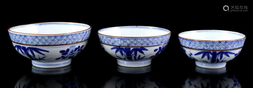 3 porcelain bowls