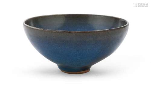 A JUN-STYLE BOWL, CHINA 20TH CENTURY