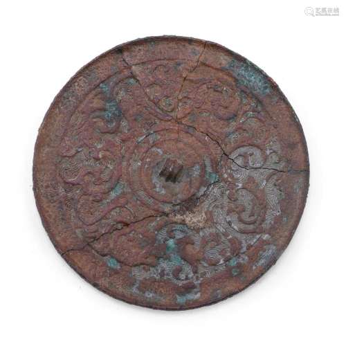 A BRONZE MIRROR, CHINA WARRING STATES PERIOD (475 - 221 B.C....