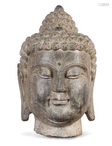 A BIG STONE HEAD OF BUDDHA, CHINA 20TH CENTURY