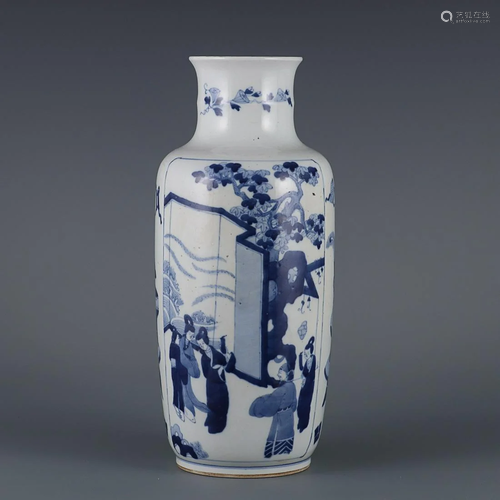 CHINESE BLUE-AND-WHITE MALLET VASE DEPICTING 'FIGURE ST...