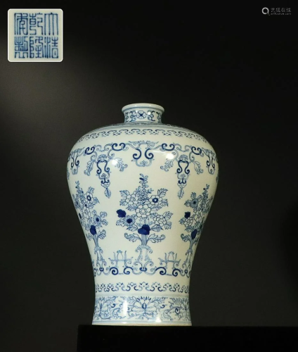 CHINESE BLUE-AND-WHITE MEIPING VASE DEPICTING 'FLORAL&#...