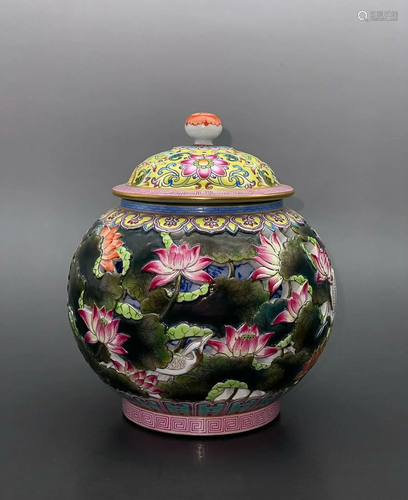 CHINESE POLYCHROME ENAMEL COVERED JAR DEPICTING 'HERON ...