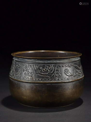 CHINESE BRONZE CENSER CAST WITH 'FLORAL'