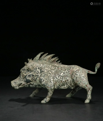 CHINESE SILVER-INLAID BRONZE PIG