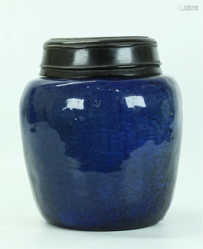 Chinese Qing Dynasty Blue Enameled Yixing Tea Jar