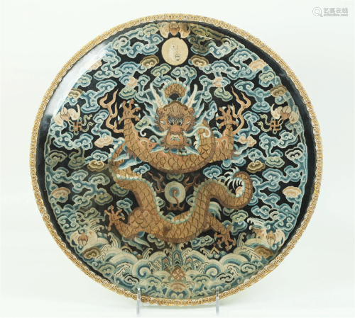 Chinese 19th C Imperial Kesi 5-Claw Dragon Roundel