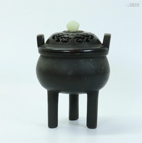 Chinese Qing Dynasty Bronze Incense Burner