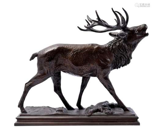 Bronze statue of a bellowing deer