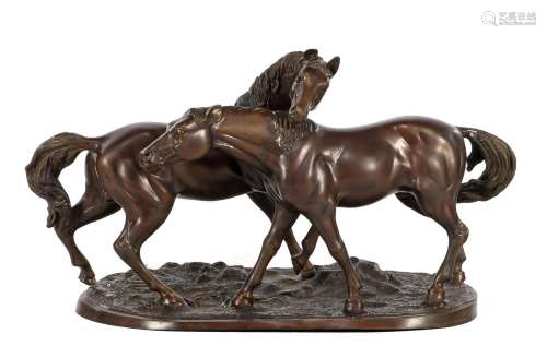 Bronze statue of 2 horses