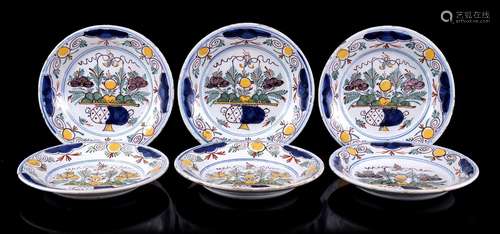 6 glazed earthenware dishes