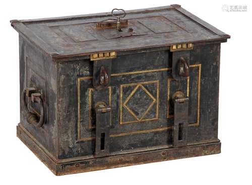 Iron money chest