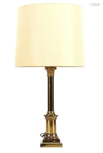 Classic brass 2-light table lamp