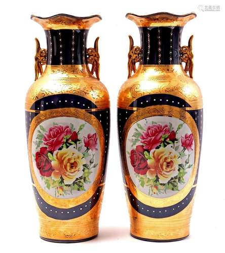 2 classic porcelain decorative vases