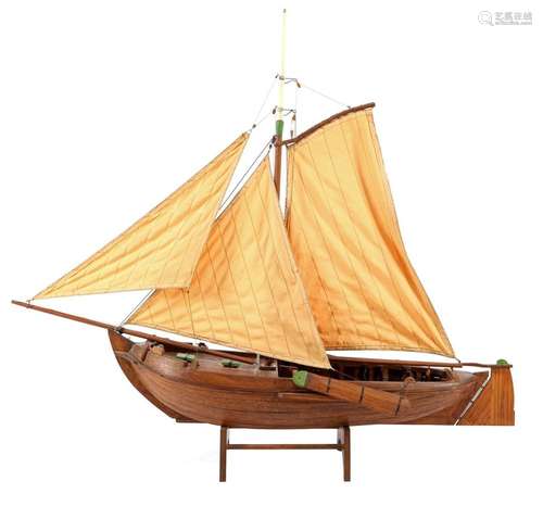 Oak model boat Zuiderzee botter