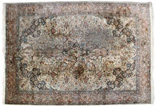 Hand-knotted wool carpet
