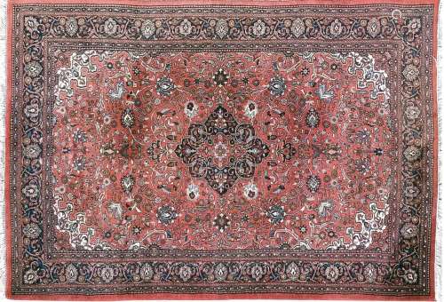 Hand-knotted carpet, Bidjar