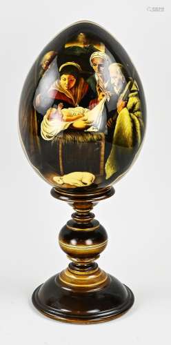 Russian lacquer egg on console, H 24 cm.