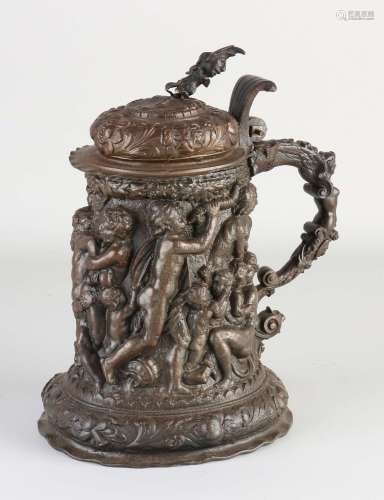 Cast iron beer mug, H 25 cm.