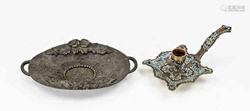 Two parts antique copperware