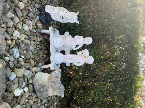 5x Garden statues