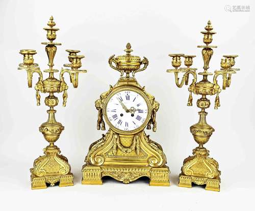 Antique three-piece French clock set, 1870