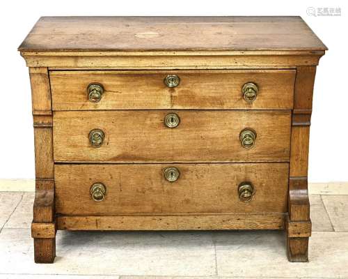 Dutch chest of drawers with original ring fittings, 1820