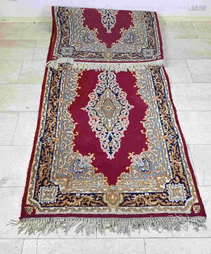 Long Oriental runner, 280 x 104 cm.