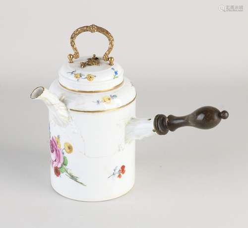 18th century Meissen chocolate jug, H 23 cm.