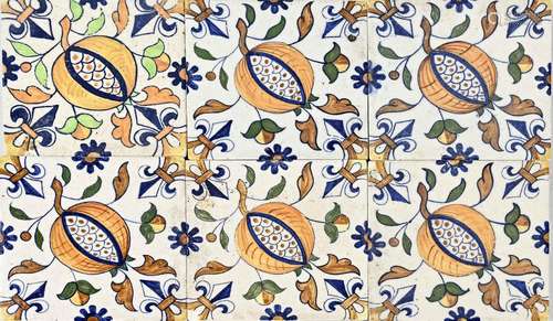 33 Antique tiles (pomegranate)