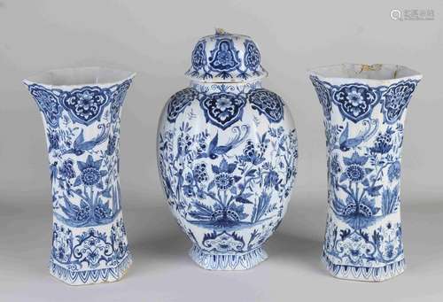 Three-piece Delft cabinet set