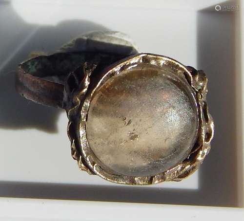 Römischer Ring mit Stein