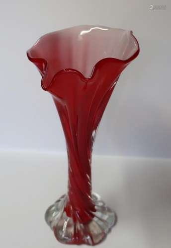 Rosenvase mit rotem Überfang,Höhe ca.24,5cm