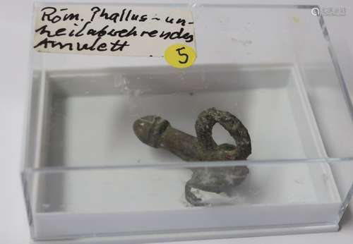 Römischer Phallus als unheilabwehrendes Amulett