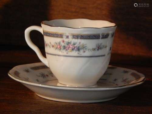 2-teilige Mokkatasse,floral verziert,Made in Jie Pai,China