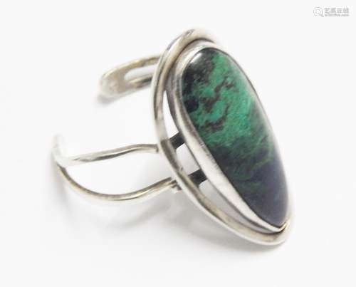 Damenring mit Halbedelstein-Cabochon,925er Silber,Ringschien...