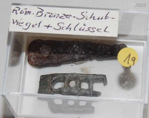 Römischer Bronzeschlüssel mit Schubriegelteil,zusammen