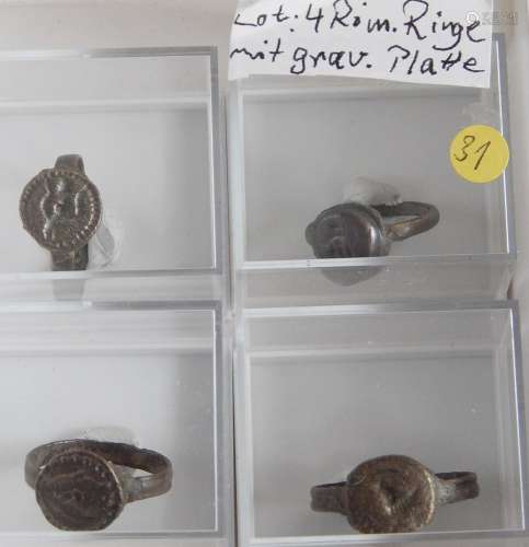 Konvolut 4 römische Ringe mit gravierten Platten,aus alter S...