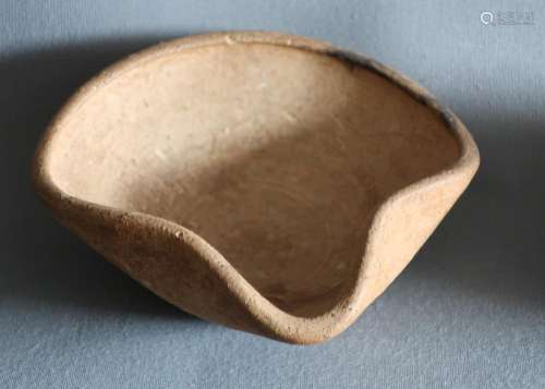 Ovale Schale mit Ausguss,gebrannter Ton, Syrien, ca.13,5x13c...