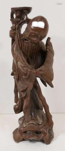 Skulptur eines Weisen, ostasiatische Holzschnitzarbeit des 2...