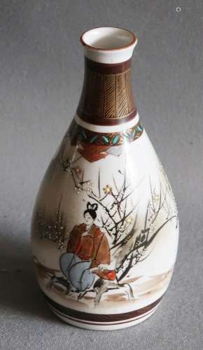 Sakeflasche,Porzellan mit bodenseitigen Schriftzeichen,Japan...
