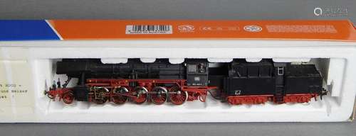 Dampflokomotive mit Tender, nummeriert 052 440-5, mit Karton...