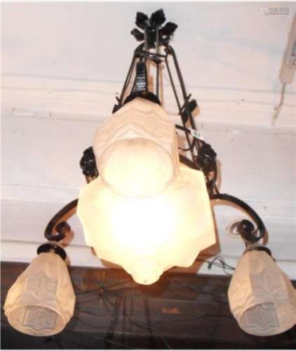 3-armige Jugendstil Deckenlampe m.zentraler Glasschale u. 3 ...