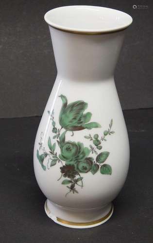 Kleine Blumenvase,Königlich Meissen mit floralem Dekor,Höhe ...