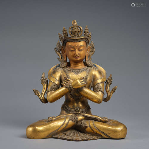 A finely gilt-copper alloy figure of sitting Buddha ,Qing Dy...