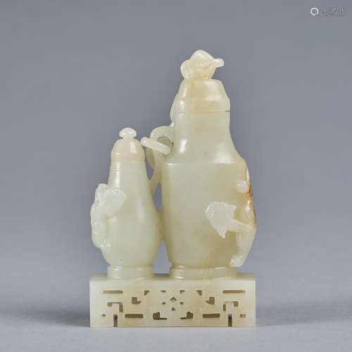 A jade 'vase' group, Qing dynasty