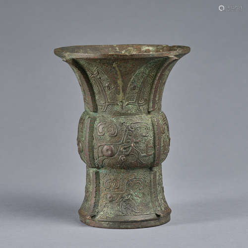 A ancient bronze beaker vase, gu